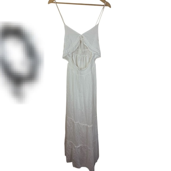 NWT Altar'd State Naome White Maxi Cut Out Dress Size Small Festival Summer Grad - Picture 2 of 9